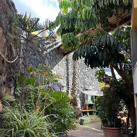 Дом отдыха Cozy Canarian House At Lila Пуэрто-де-ла-Крус